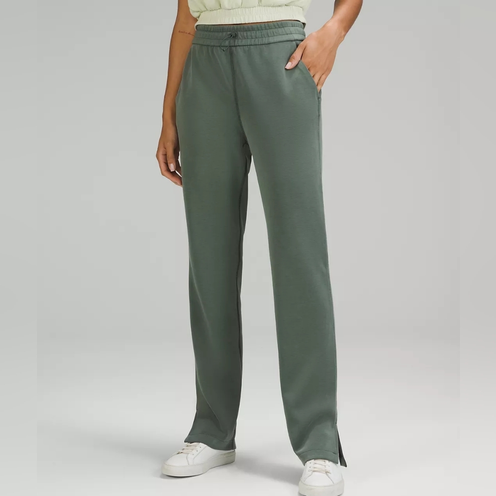 Lululemon Green Softstreme Pants